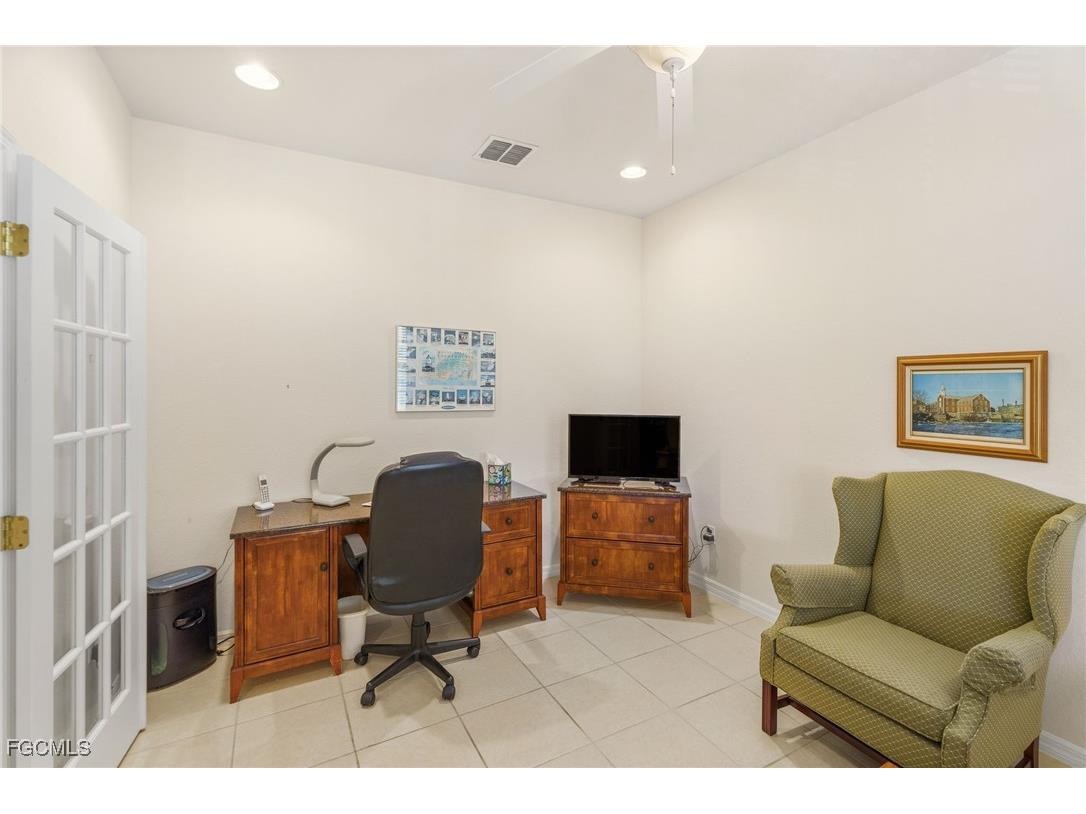 14981 Reflection Key Circle #335 Fort Myers FL 33907 2025015621 image9