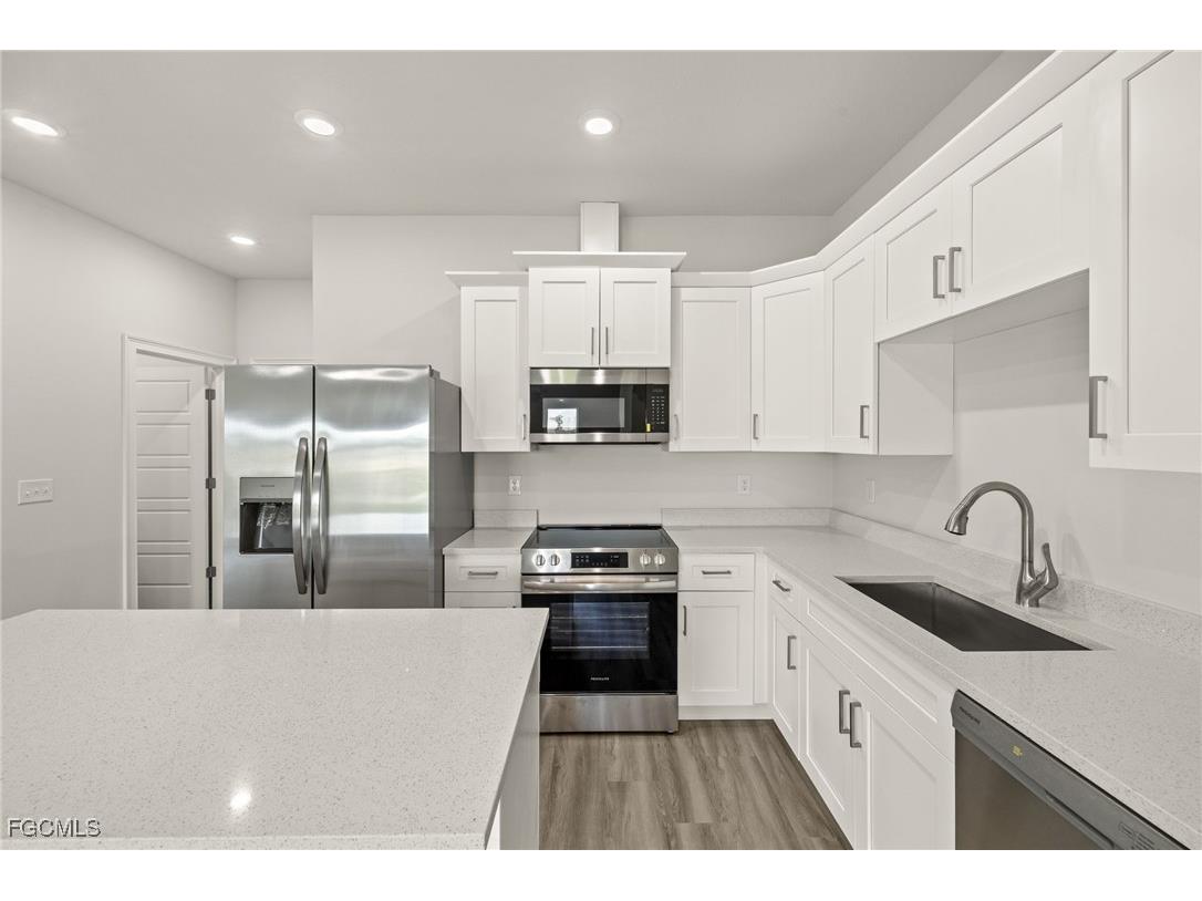 14985 Sunset Eve Loop Fort Myers FL 33919 2025003088 image6