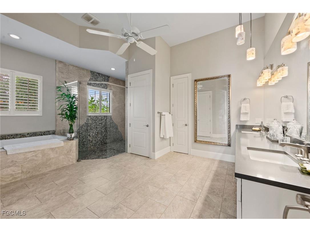 14994 Bonaire Circle Fort Myers FL 33908 2025015932 image19