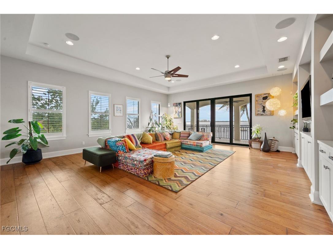 14994 Bonaire Circle Fort Myers FL 33908 2025015932 image32