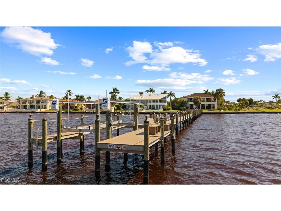 14994 Bonaire Circle Fort Myers FL 33908 2025015932 image48