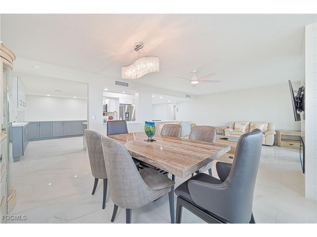 15 Bluebill Avenue #1004 Naples FL 34108 2025020284 image12