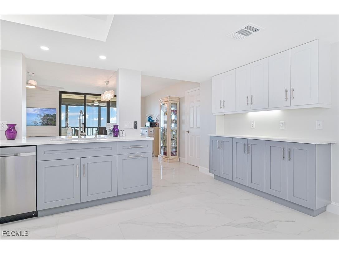 15 Bluebill Avenue #1004 Naples FL 34108 2025020284 image16