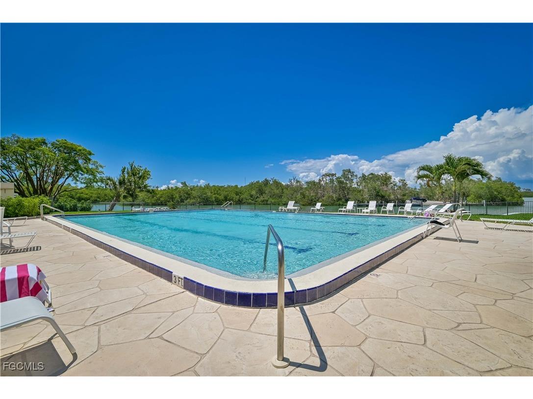 15 Bluebill Avenue #1004 Naples FL 34108 2025020284 image46