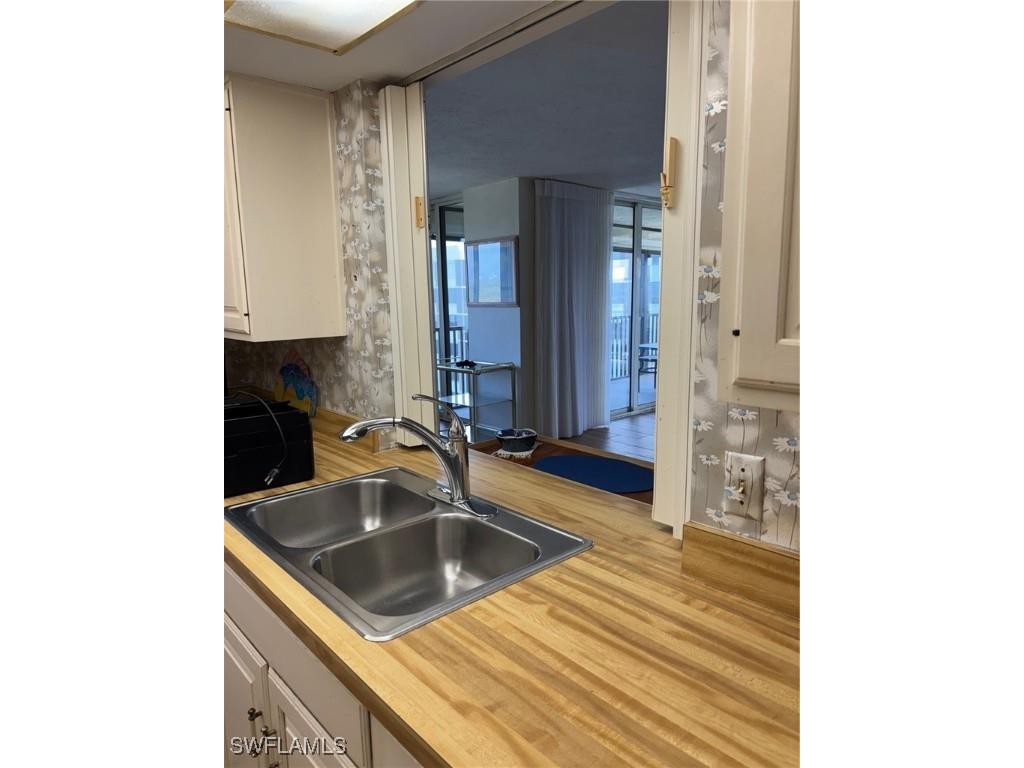 15 Bluebill Avenue #1006 Naples FL 34108 225083790 image11