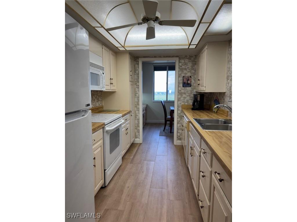 15 Bluebill Avenue #1006 Naples FL 34108 225083790 image9