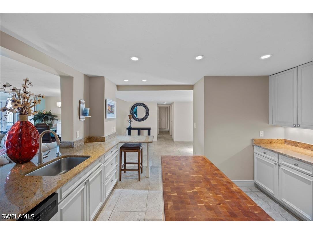 15 Bluebill Avenue #103AA Naples FL 34108 226021304 image8