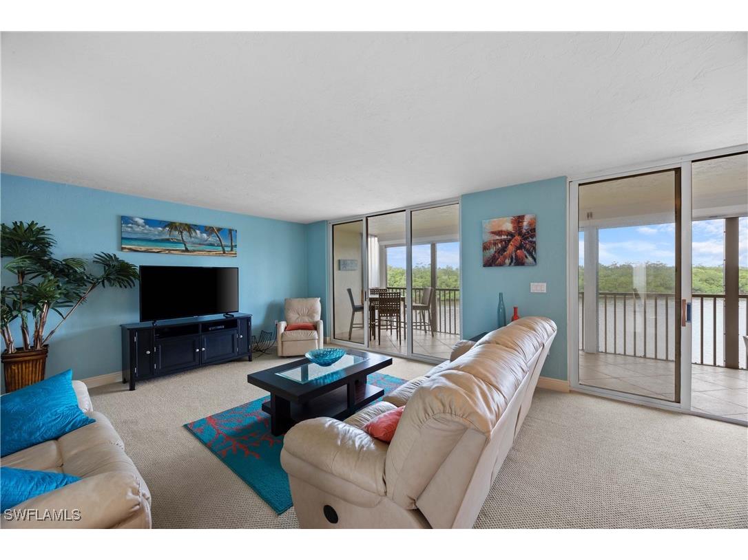 15 Bluebill Avenue #103S Naples FL 34108 225077359 image16