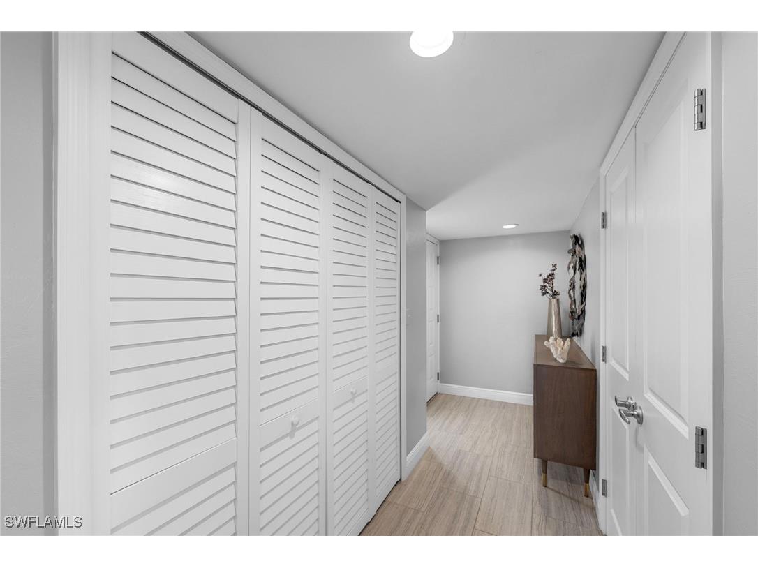 15 Bluebill Avenue #1105 Naples FL 34108 225077312 image8