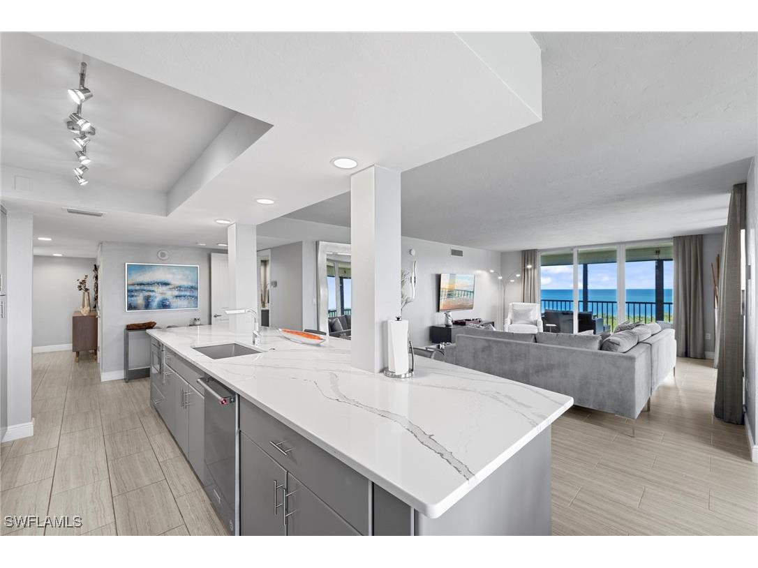 15 Bluebill Avenue #1105 Naples FL 34108 225077312 image9