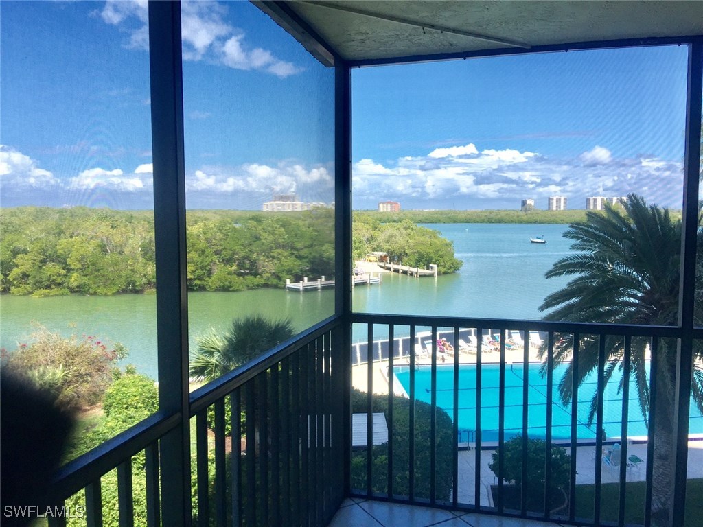 15 Bluebill Avenue #205 Naples FL 34108 225073930 image2