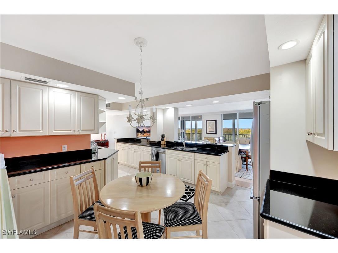 15 Bluebill Avenue #304 Naples FL 34108 225008282 image28