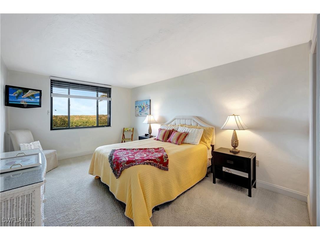 15 Bluebill Avenue #304 Naples FL 34108 225008282 image35