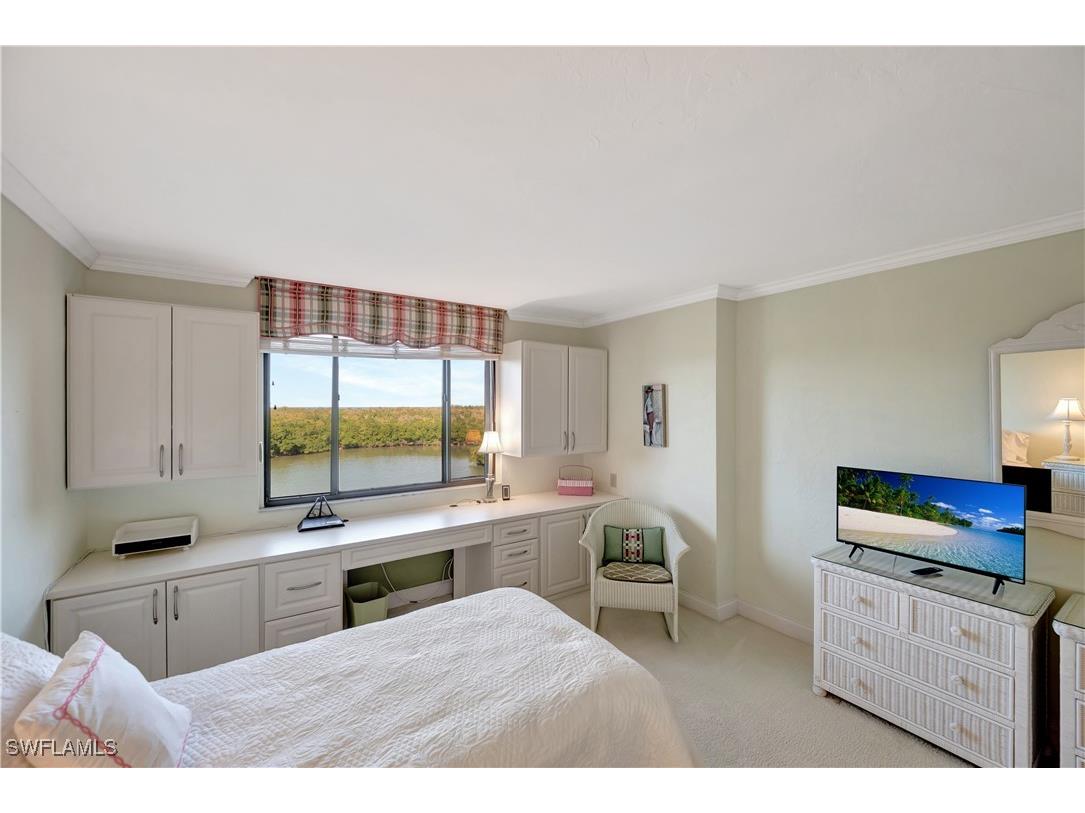 15 Bluebill Avenue #304 Naples FL 34108 225008282 image37