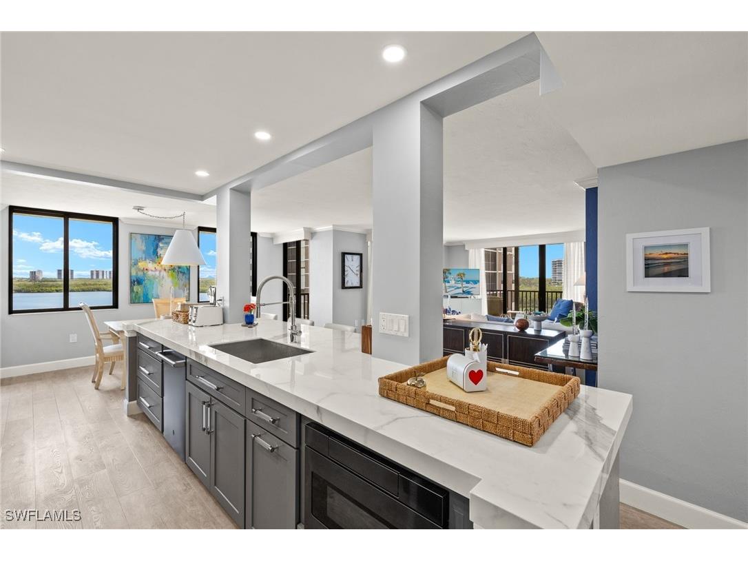 15 Bluebill Avenue #506 Naples FL 34108 225045402 image2