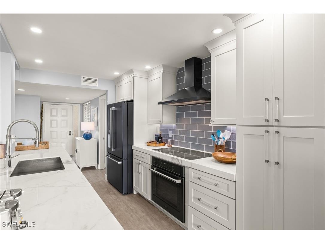 15 Bluebill Avenue #506 Naples FL 34108 225045402 image7