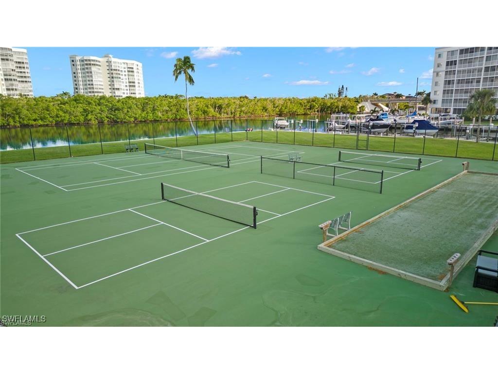 15 Bluebill Avenue #805 Naples FL 34108 226000342 image18