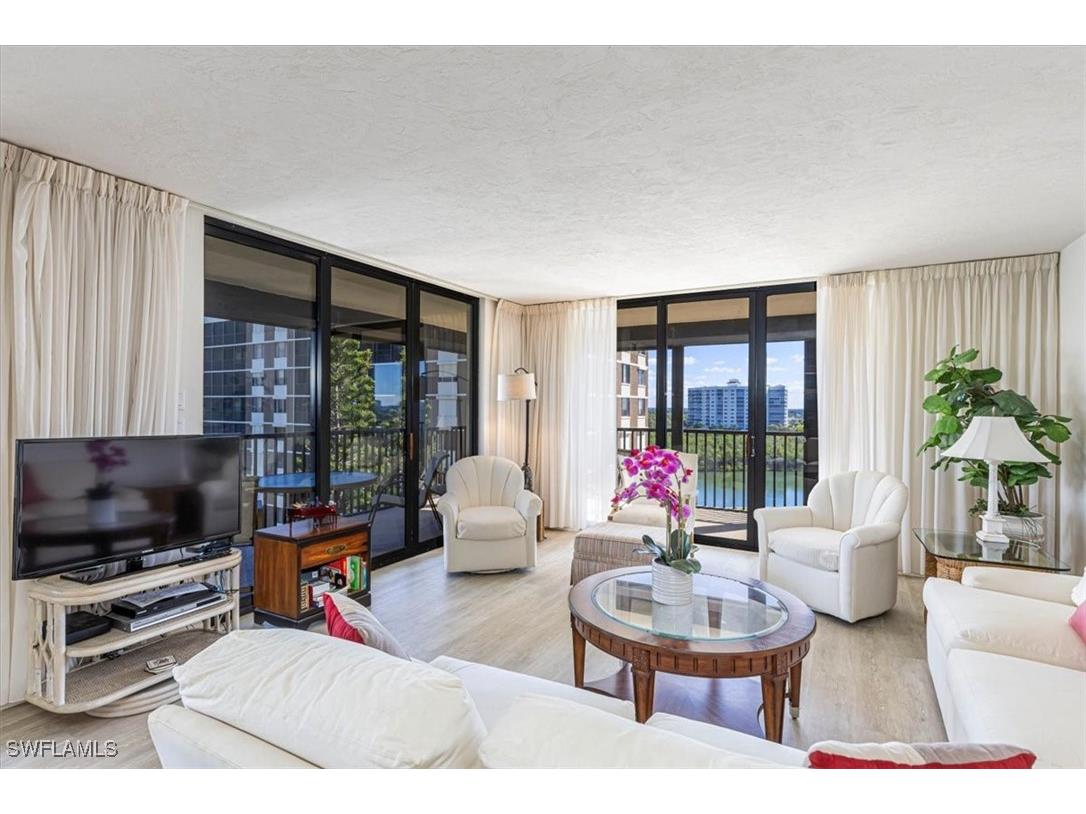 15 Bluebill Avenue #806 Naples FL 34108 225080118 image8