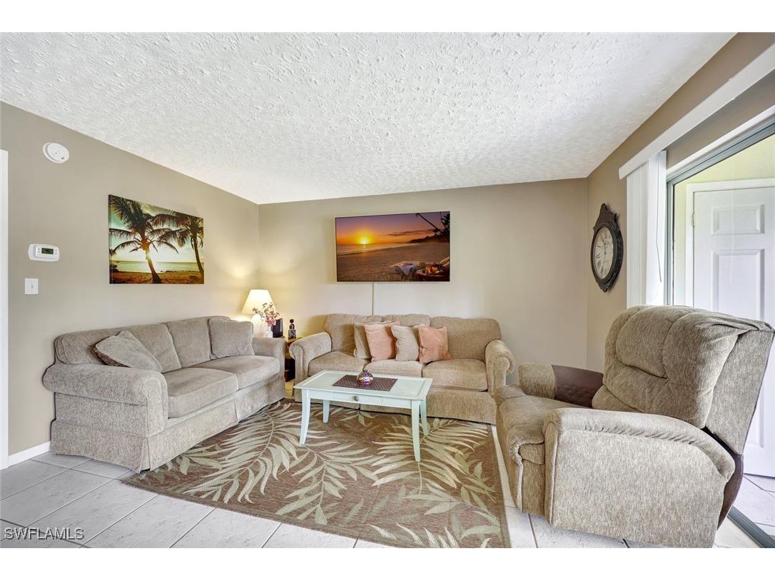 15 Bob O Link Court #15B Naples FL 34105 225075984 image4