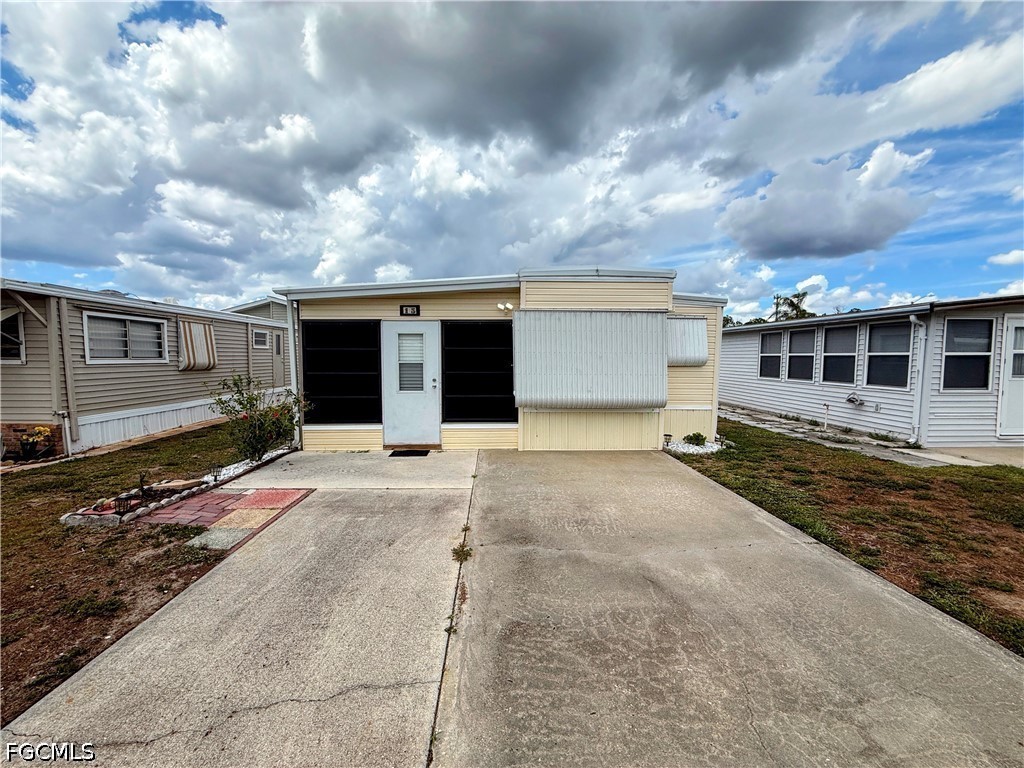 15 Fountain View Boulevard North Fort Myers FL 33903 2026018259 image17