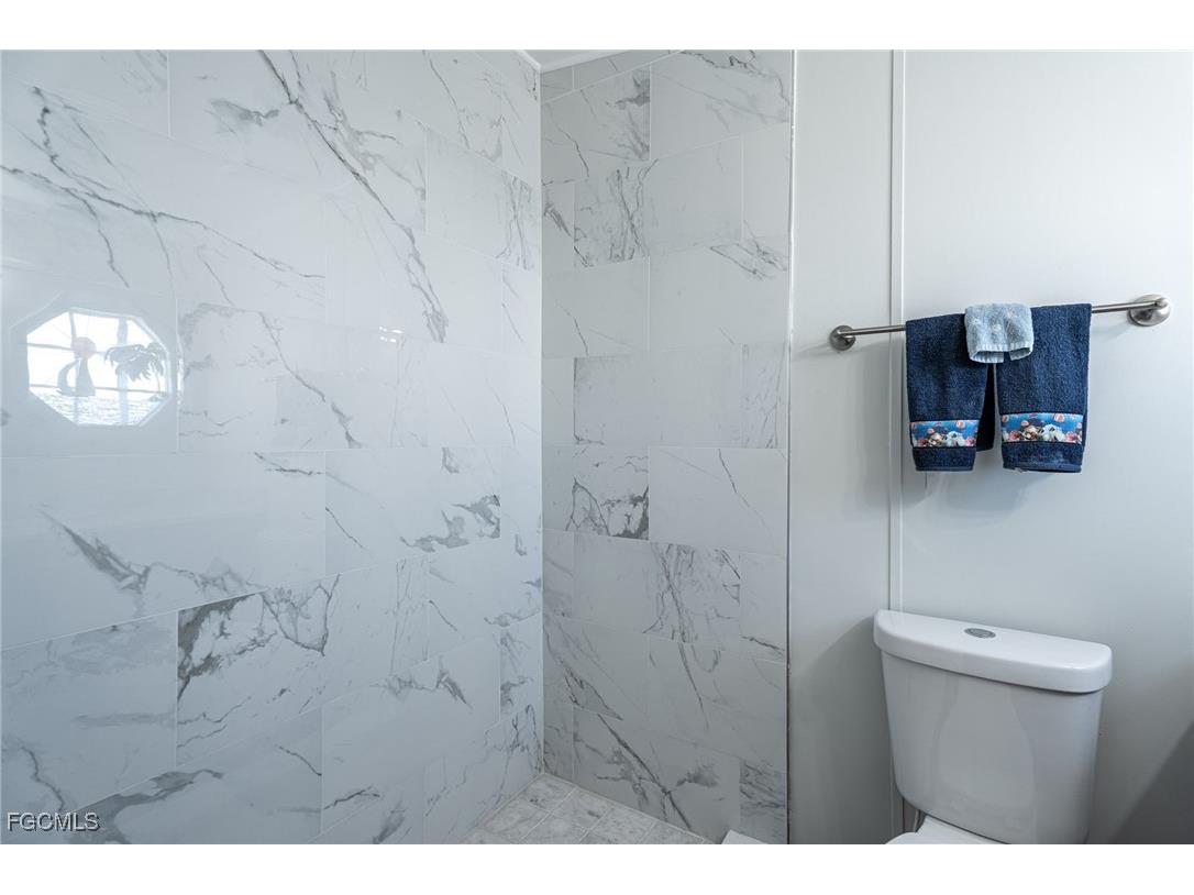 15 Freeman Avenue Punta Gorda FL 33950 2025017484 image20