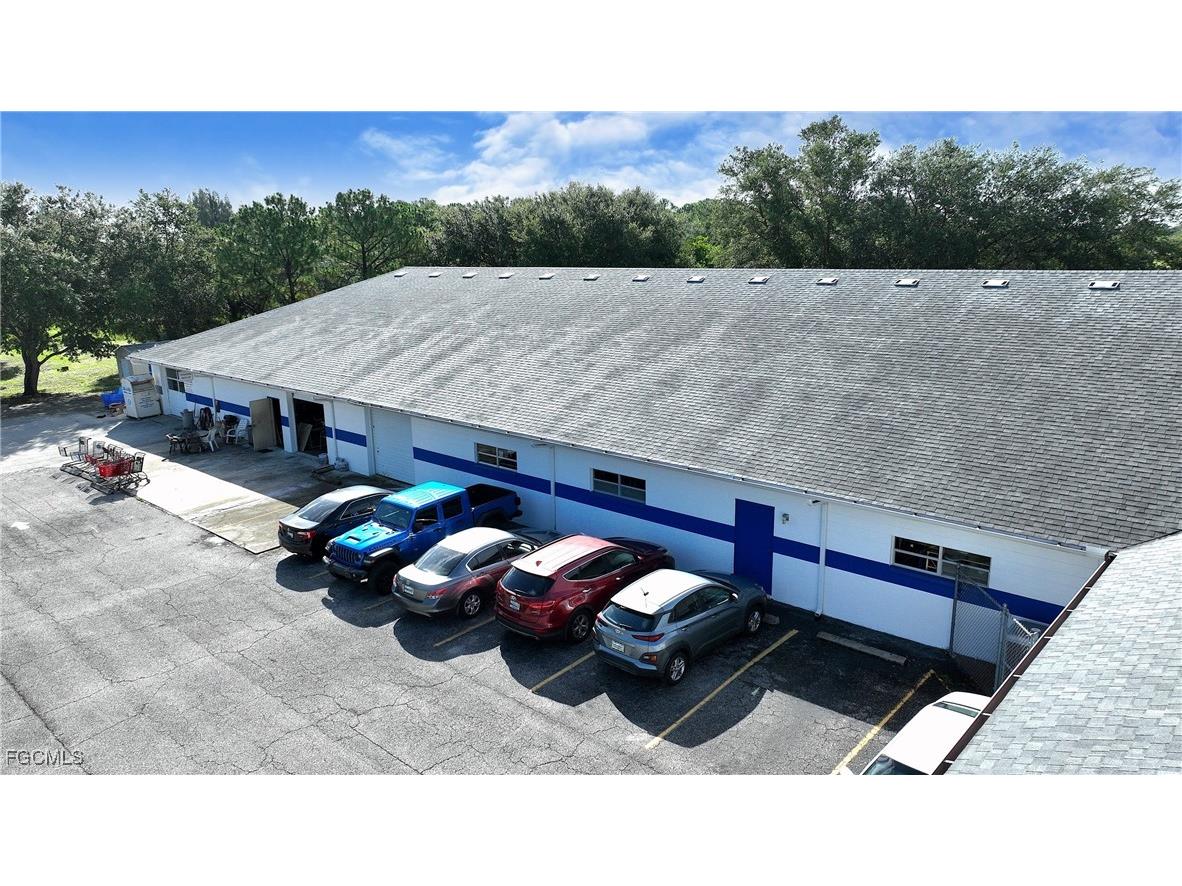 15 Homestead Road S Lehigh Acres FL 33936 2025000500 image3