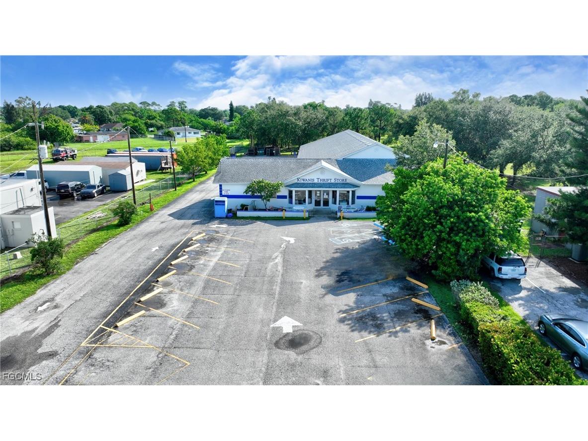 15 Homestead Road S Lehigh Acres FL 33936 2025000500 image31