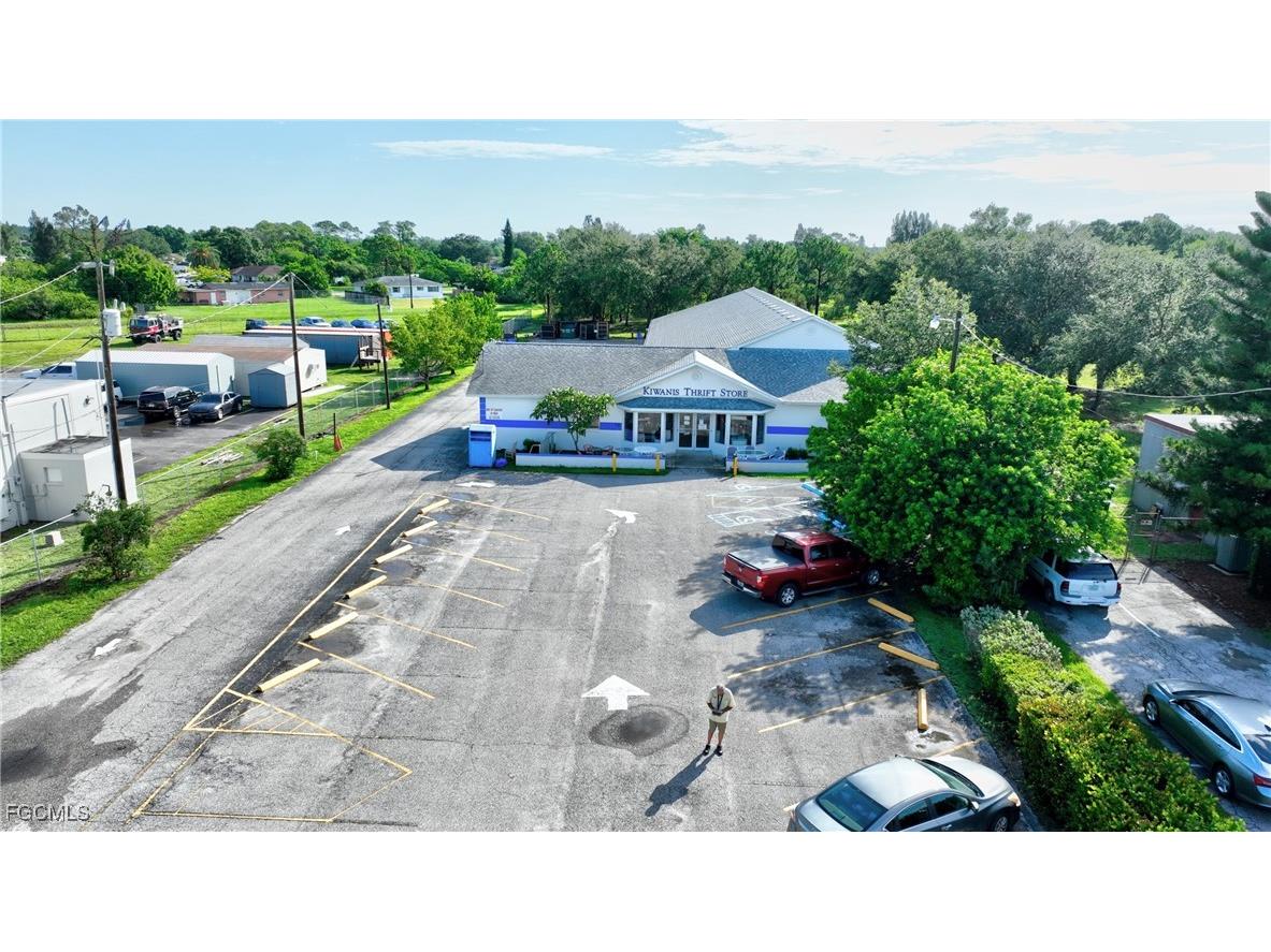 15 Homestead Road S Lehigh Acres FL 33936 2025000500 image32