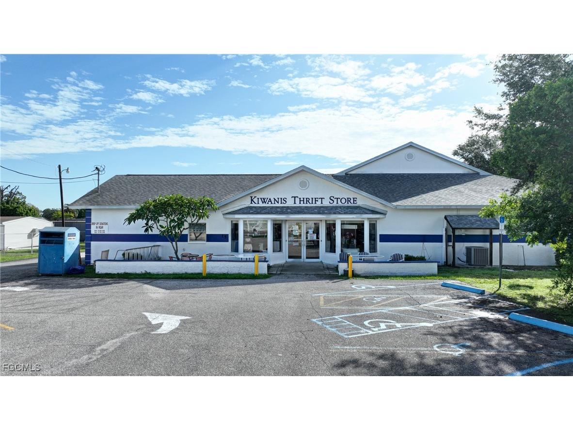 15 Homestead Road S Lehigh Acres FL 33936 2025000500 image33