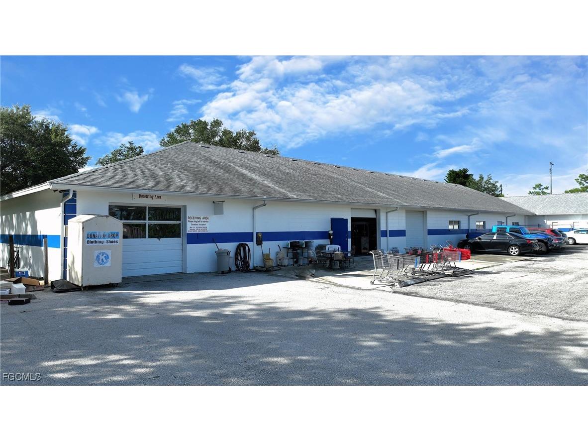 15 Homestead Road S Lehigh Acres FL 33936 2025000500 image37