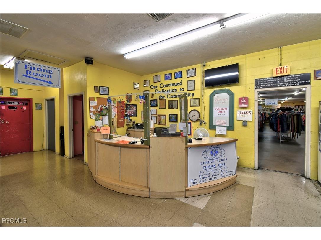 15 Homestead Road S Lehigh Acres FL 33936 2025000500 image39