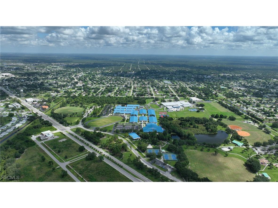 15 Homestead Road S Lehigh Acres FL 33936 2025000500 image45