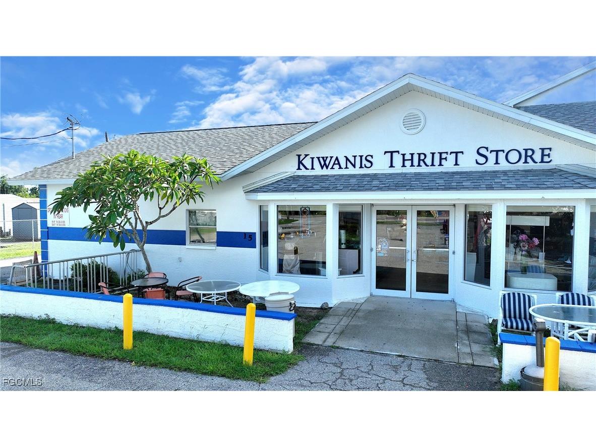 15 Homestead Road S Lehigh Acres FL 33936 2025000500 image5