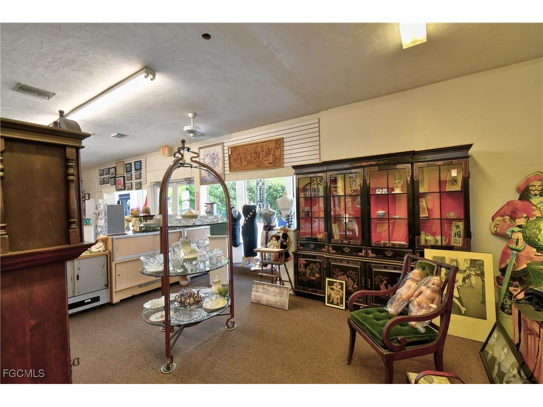 15 Homestead Road S Lehigh Acres FL 33936 2025000500 image9