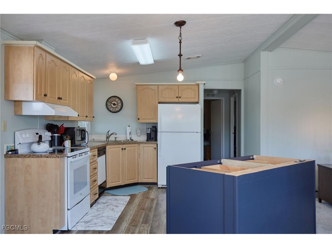 15 Ilex Street Alva FL 33920 2025012776 image6