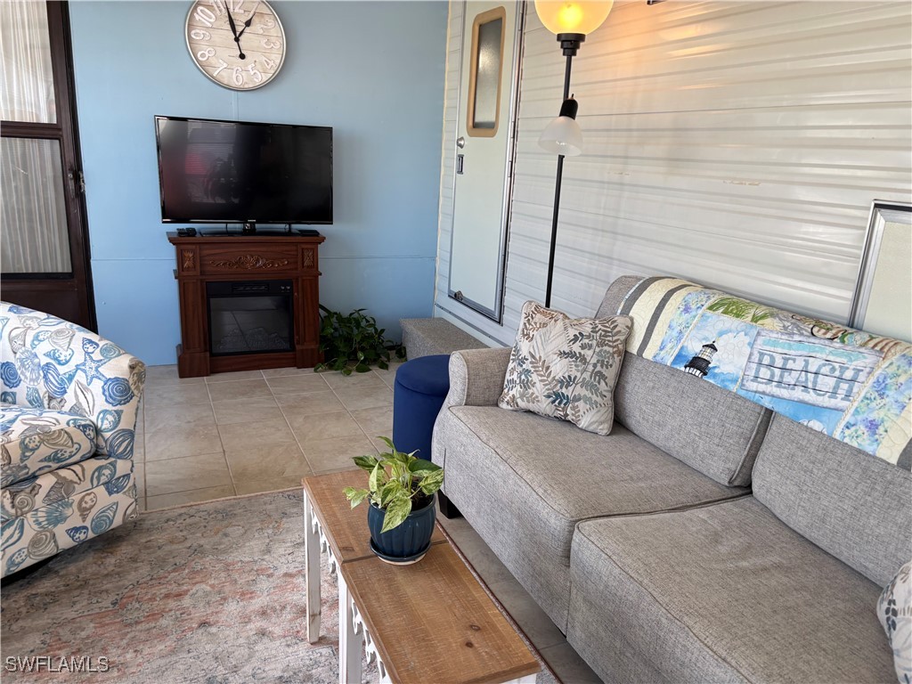 15 Jade Drive #15J Naples FL 34114 226000295 image7