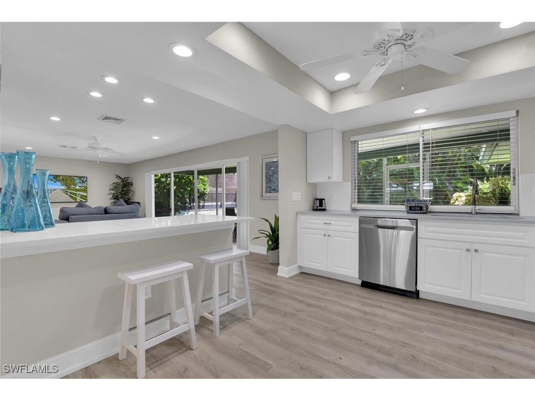 150 1st Avenue N Naples FL 34102 225069290 image10