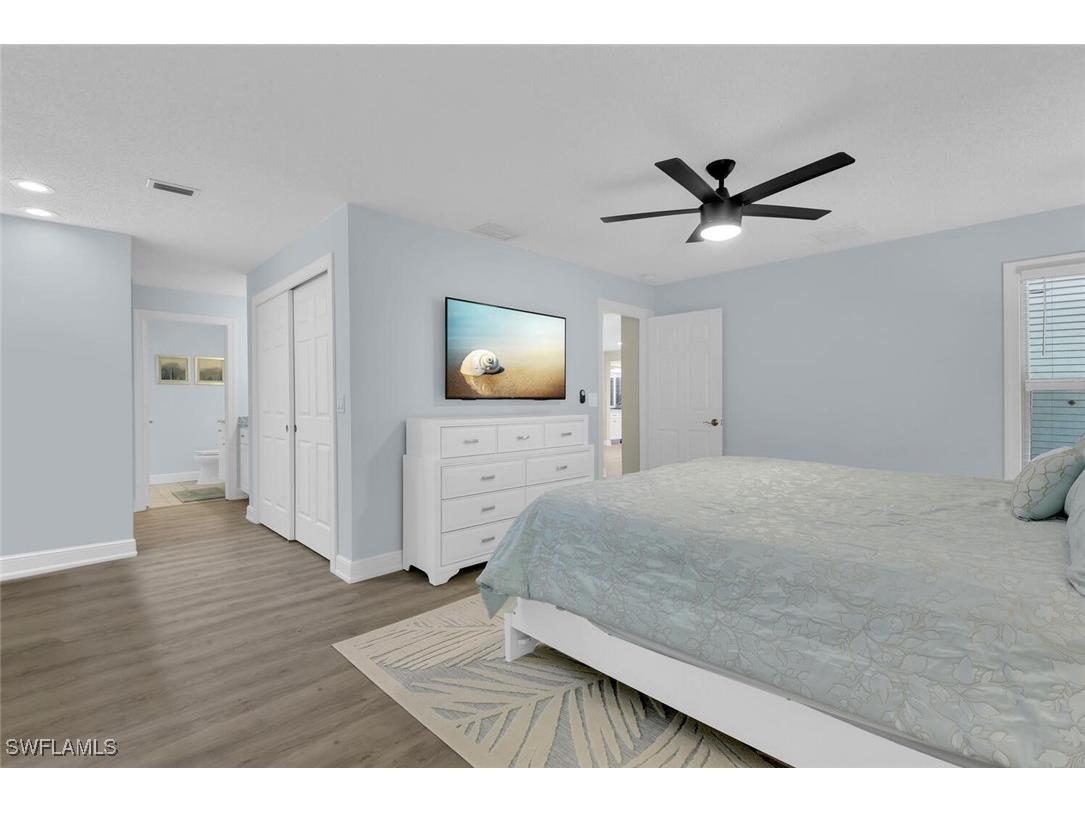 150 1st Avenue N Naples FL 34102 225069290 image17