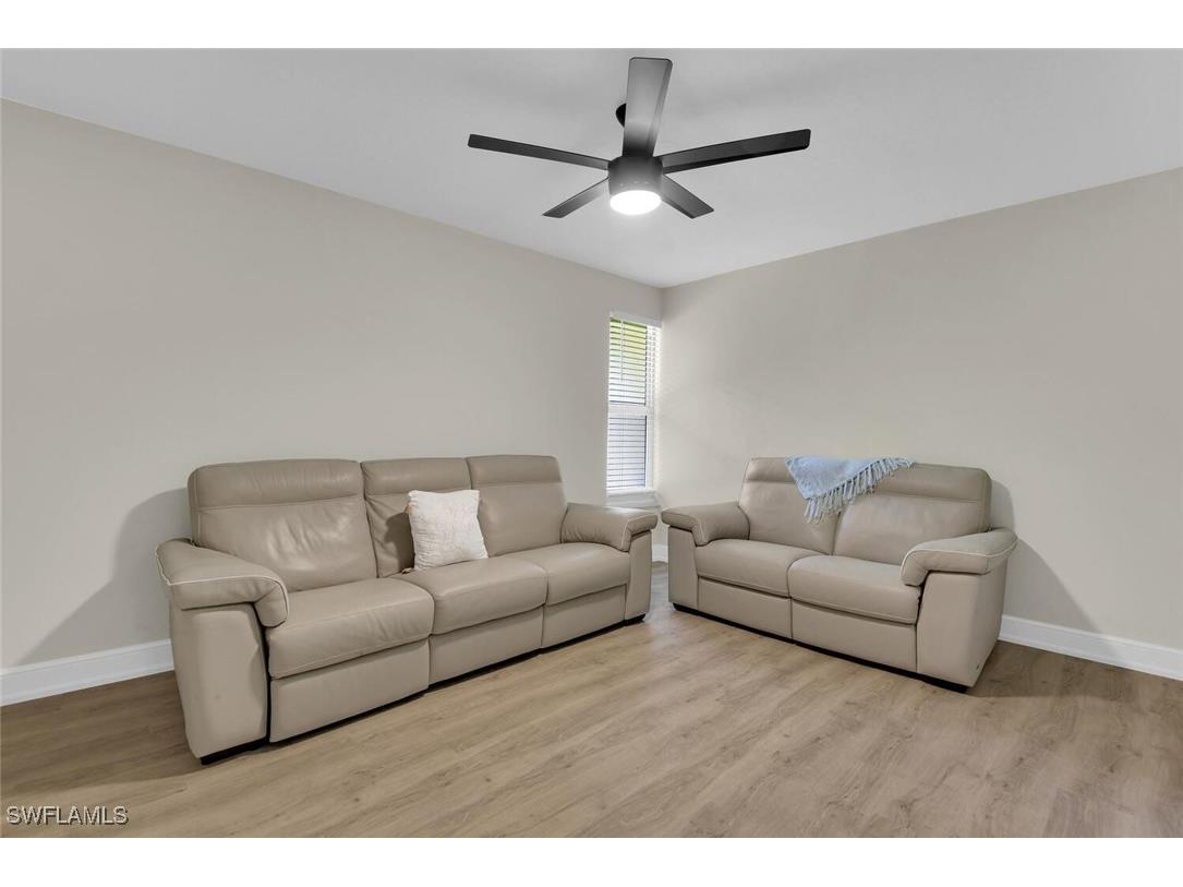 150 1st Avenue N Naples FL 34102 225069290 image28