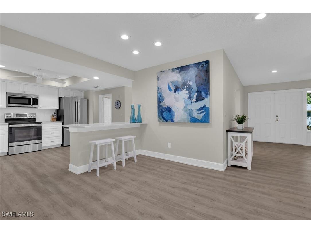 150 1st Avenue N Naples FL 34102 225069290 image7