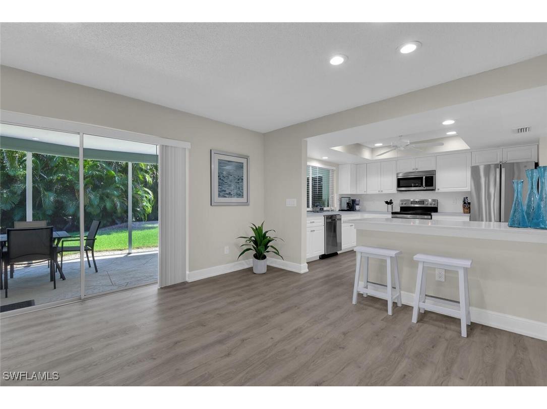 150 1st Avenue N Naples FL 34102 225069290 image8