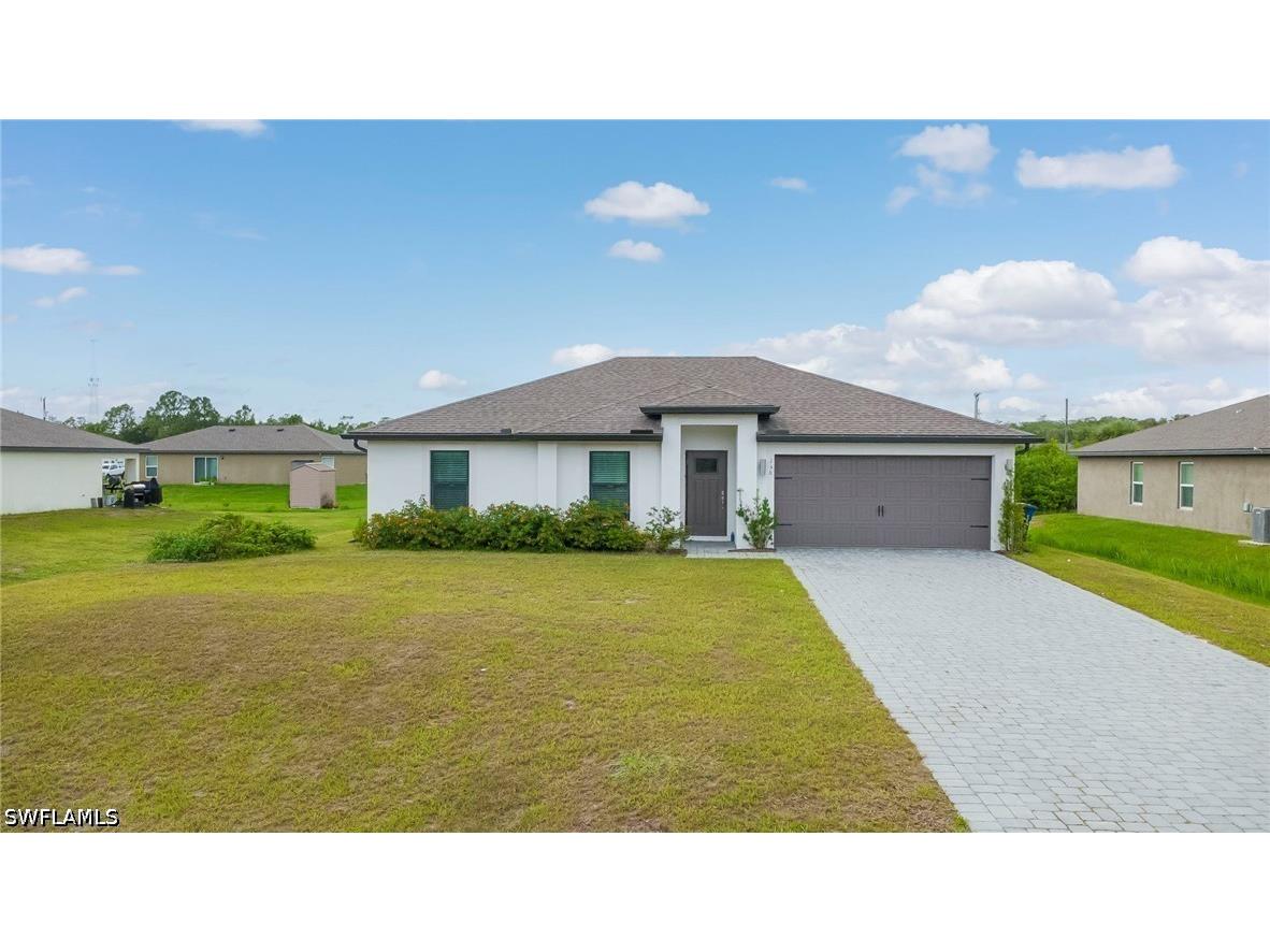 150 Blackstone Drive Fort Myers FL 33913 226022776 image1