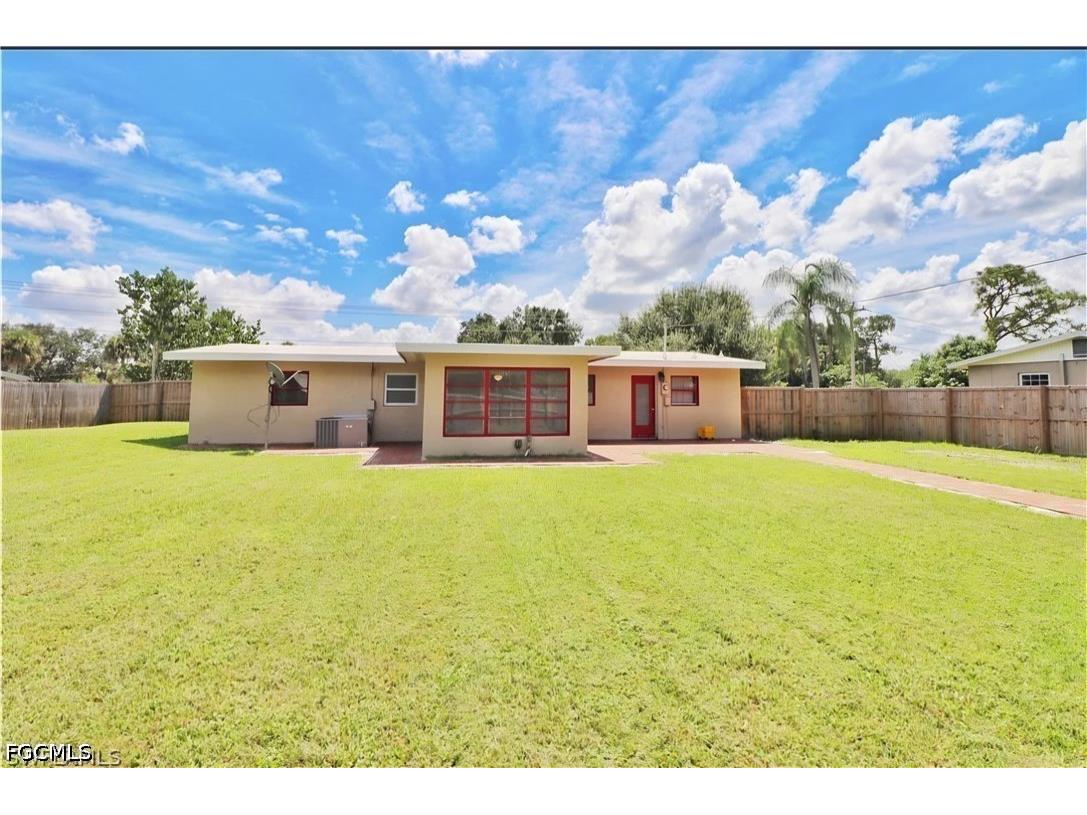 150 Brooks Road North Fort Myers FL 33917 2026023409 image18