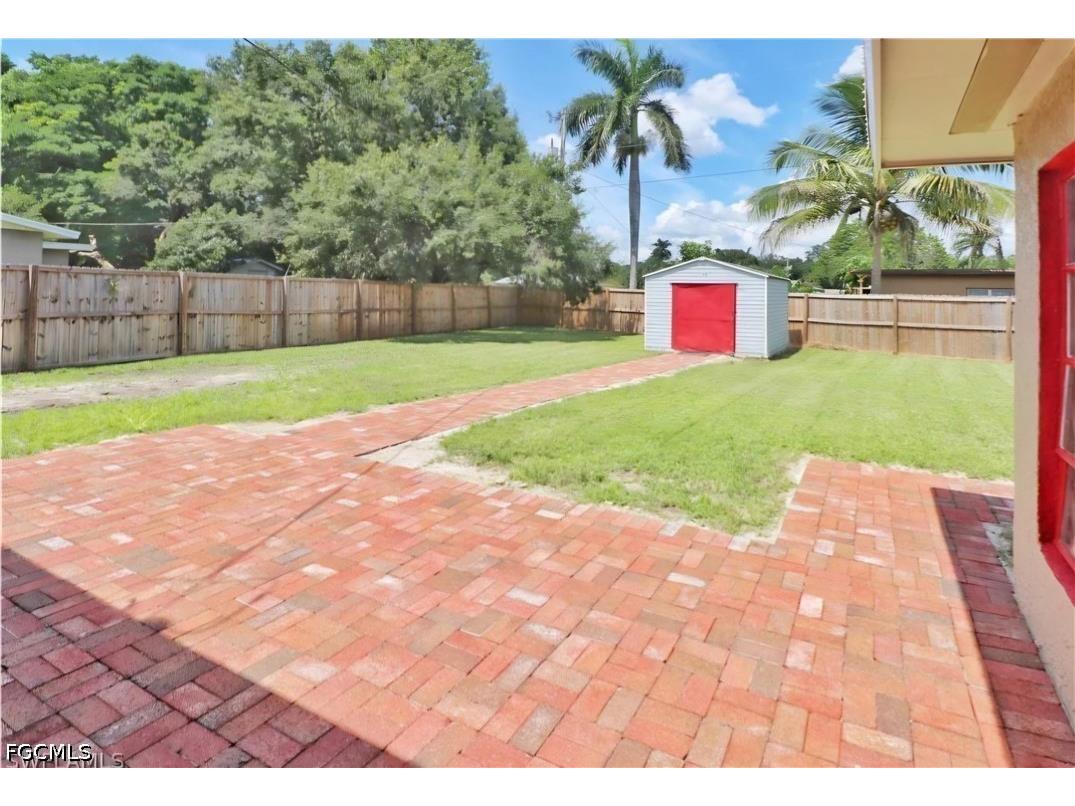 150 Brooks Road North Fort Myers FL 33917 2026023409 image21
