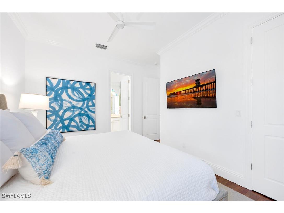  Naples FL 34102 225074508 image24