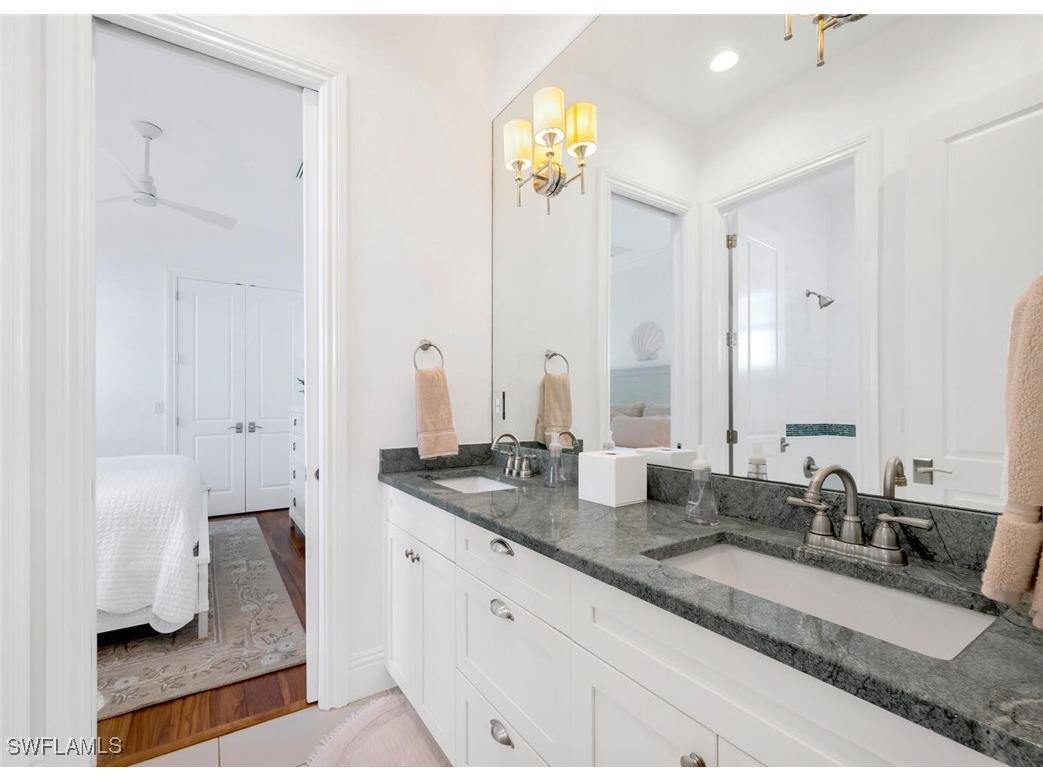  Naples FL 34102 225074508 image28