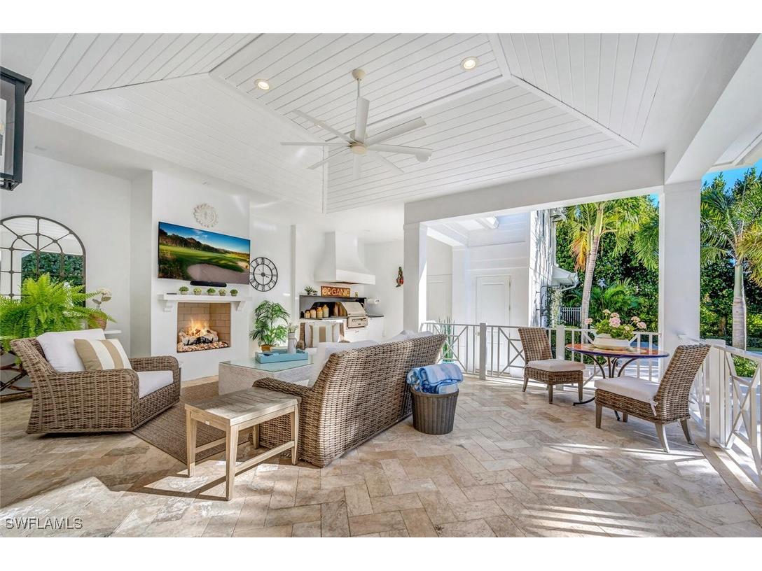  Naples FL 34102 225074508 image32