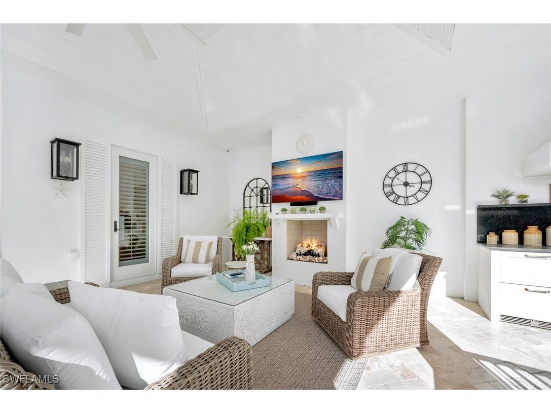  Naples FL 34102 225074508 image35