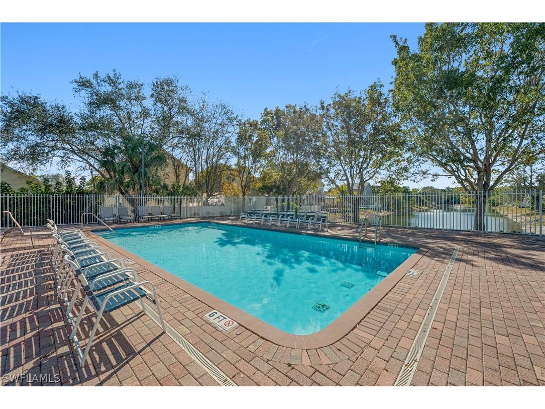 150 Leawood Circle Naples FL 34104 226006824 image18