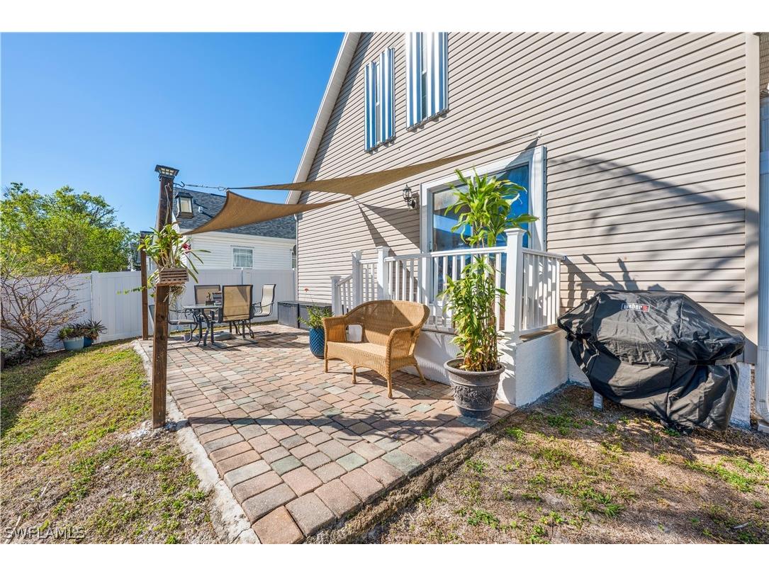 150 Leawood Circle Naples FL 34104 226006824 image2